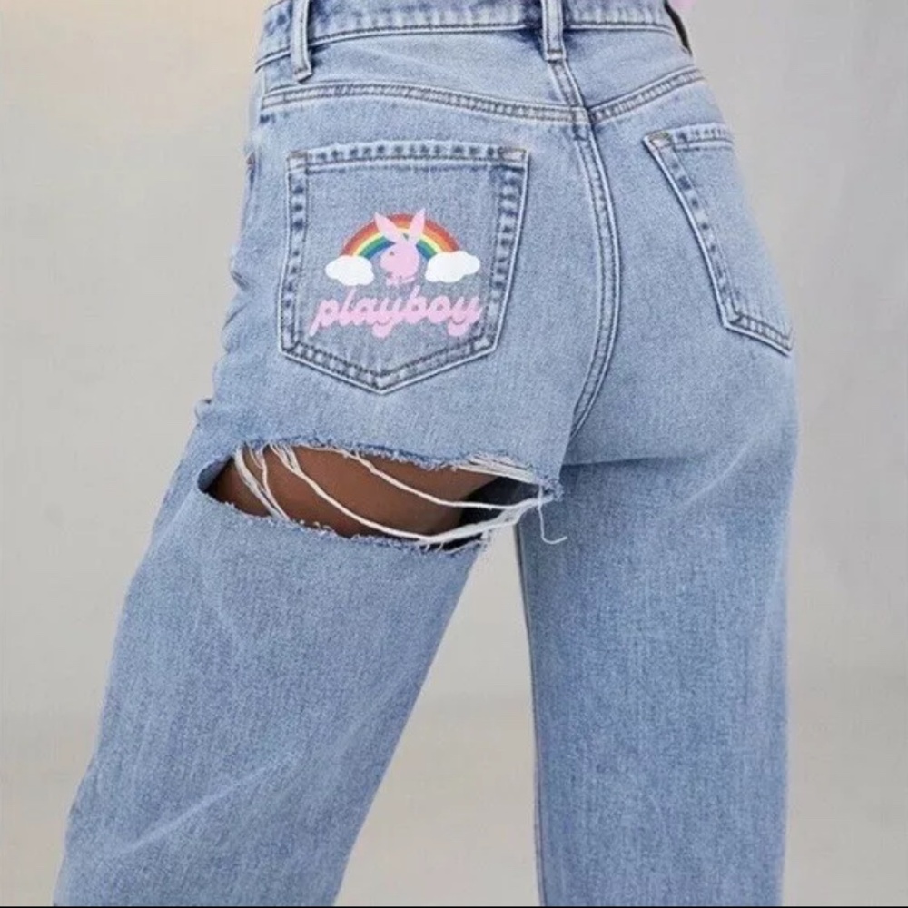 Pacsun Playboy Jeans Ripped Bum Size 23 High‎ Rise 90's Y2K